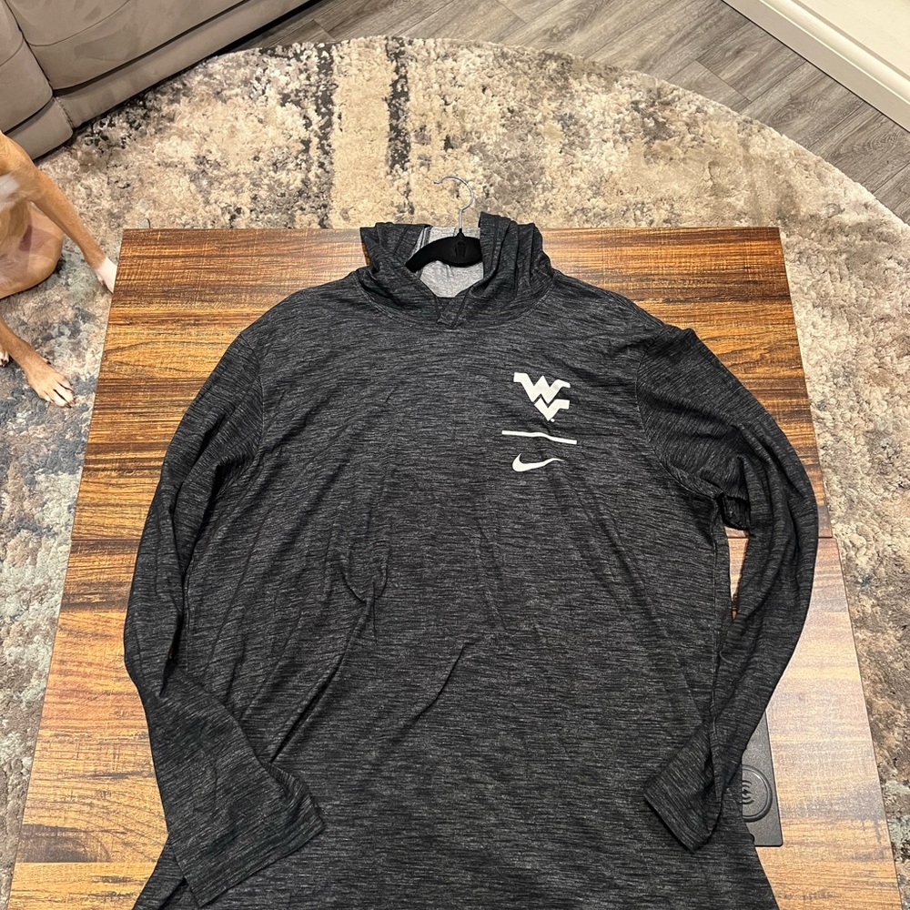 Like New Men’s Nike West Virginia Mountaineers Black Long Sleeve Light Hoodie